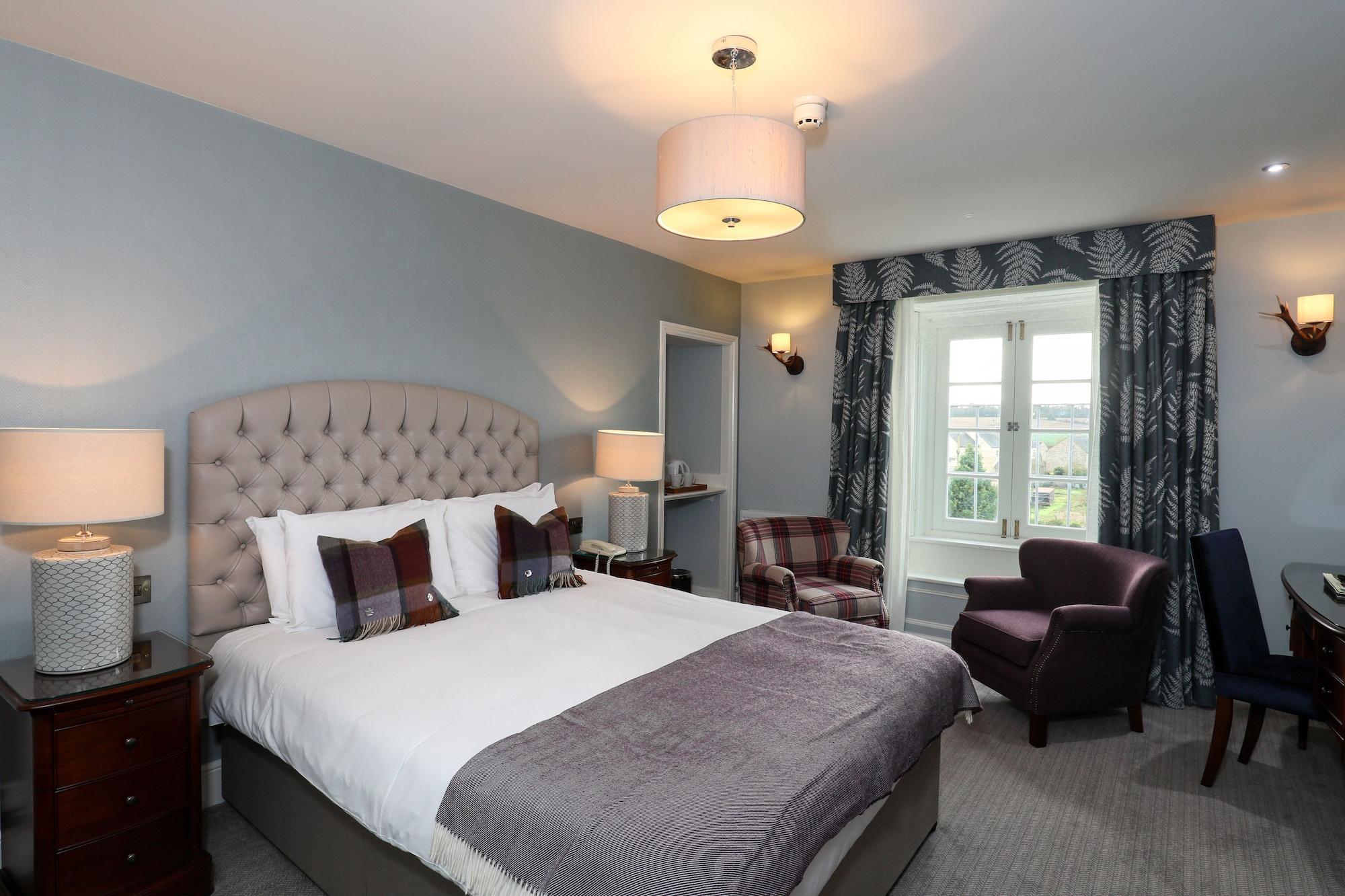 Stratton House & 3* Cirencester